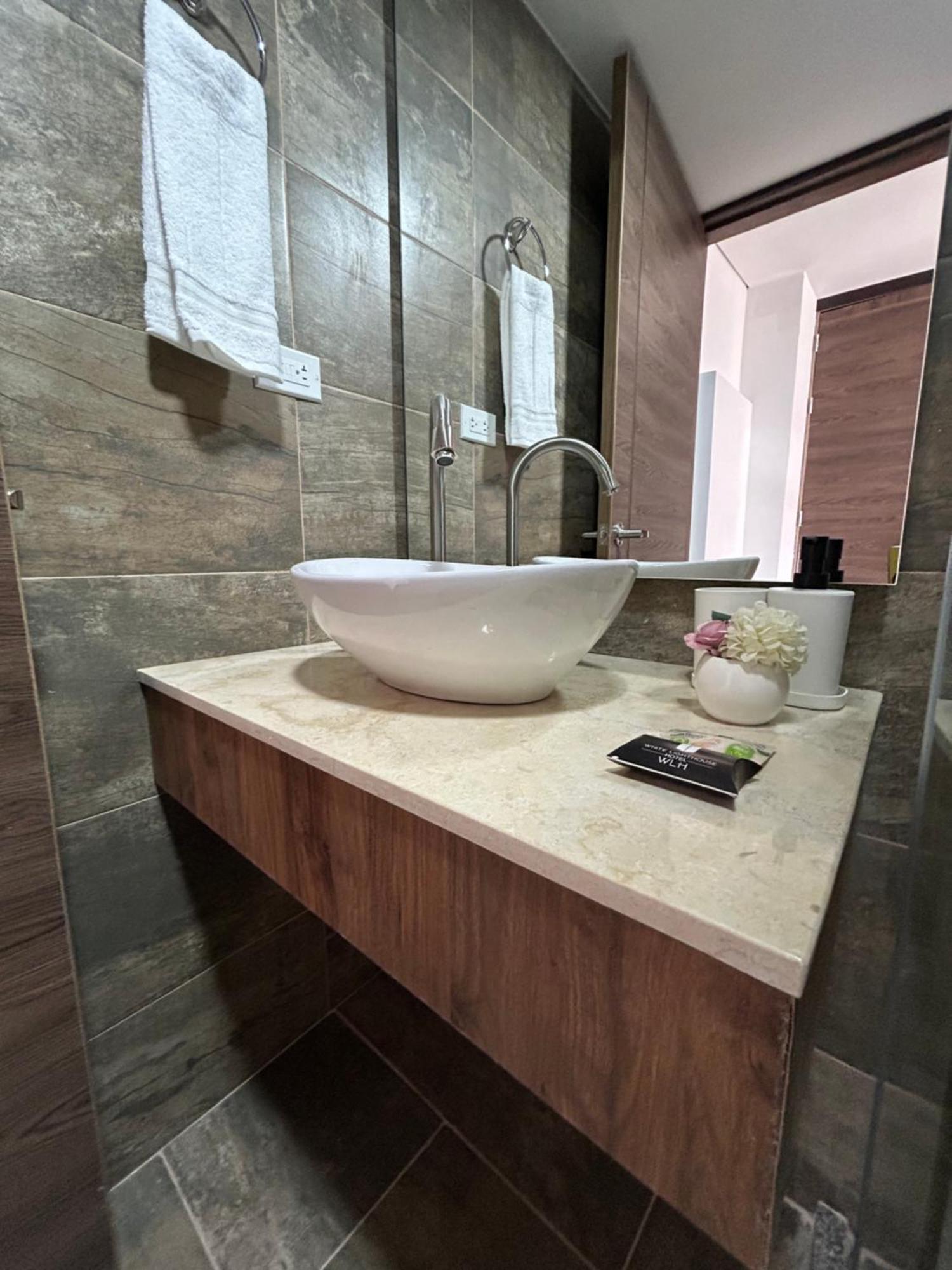 Hotel Wlh Gold Bogota Luaran gambar